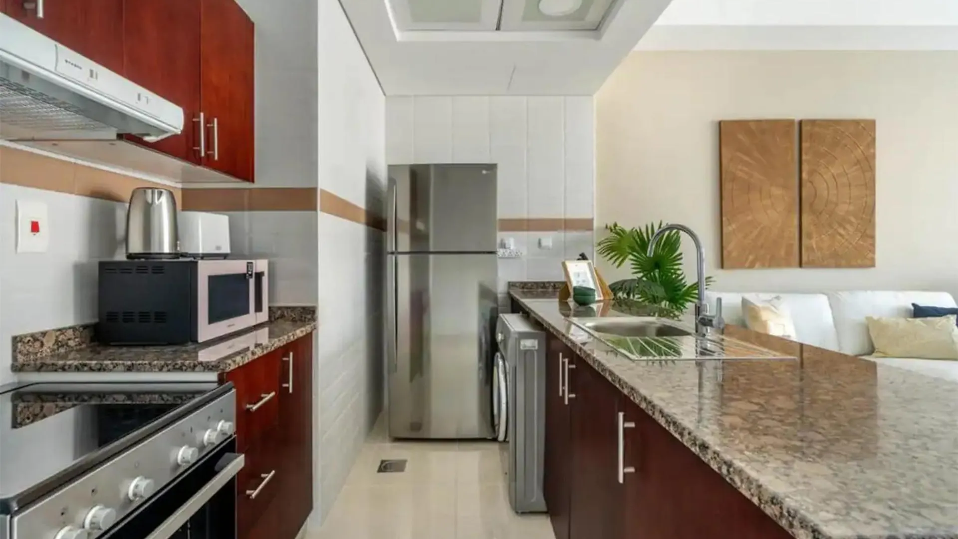 Cozy Studio Apartment With Sea & Canal View In Court Tower Dubai